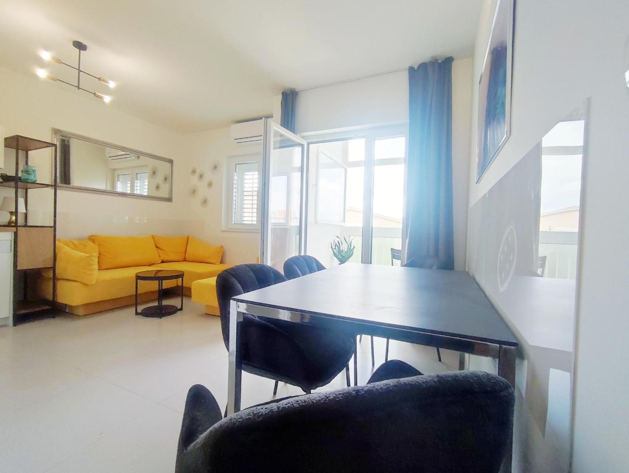 Apartment Rose, Close To The Beach Makarska Kültér fotó